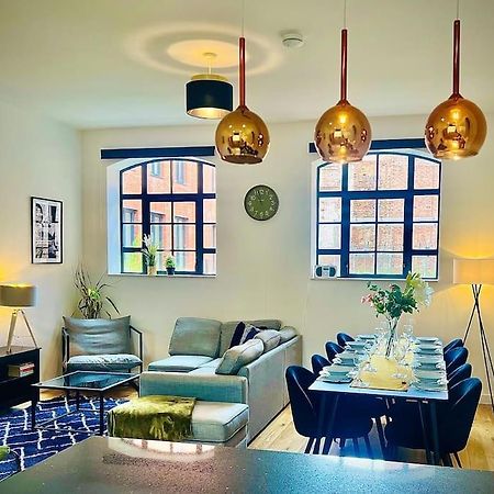 Vila Twilight House -Wyndale Living- B'Ham Jq Townhouse Birmingham Exteriér fotografie