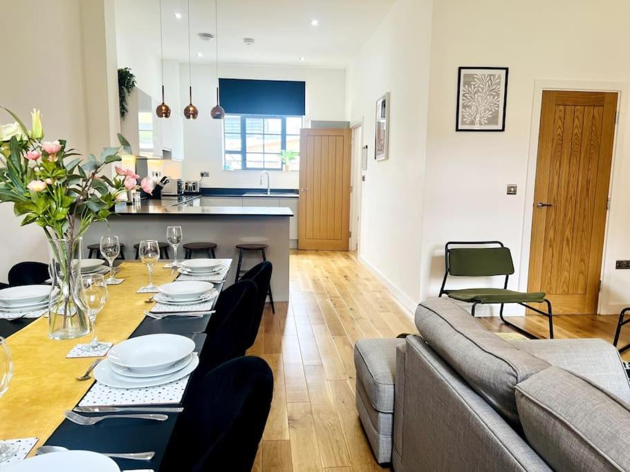 Vila Twilight House -Wyndale Living- B'Ham Jq Townhouse Birmingham Exteriér fotografie