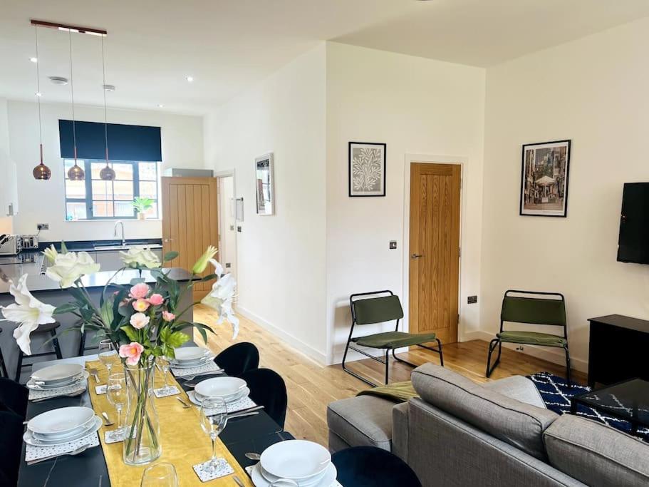 Vila Twilight House -Wyndale Living- B'Ham Jq Townhouse Birmingham Exteriér fotografie